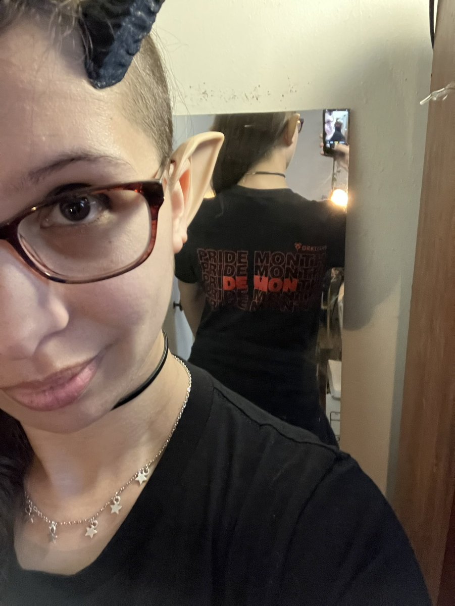 elbow92's tweet photo. Happy Pride!!!! #pridemonth #pridedemon #bisexual #polyamorous #demigirl #demon #Pride2023 #drklghtclothing https://t.co/xP7Or0LWcJ