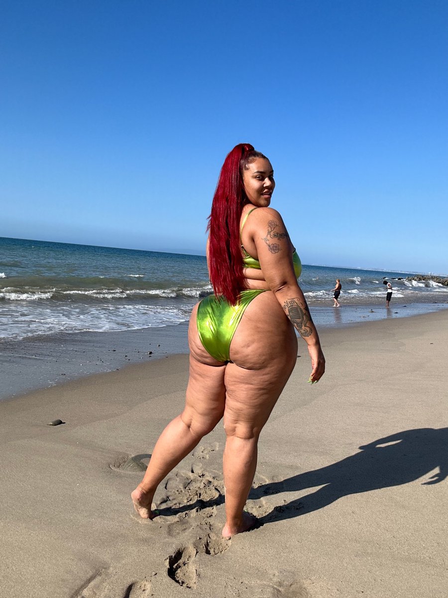 kpskillinem's tweet photo. Onlyfans is 50% off the rest of June 💚 https://t.co/OaOE9A5ZPI