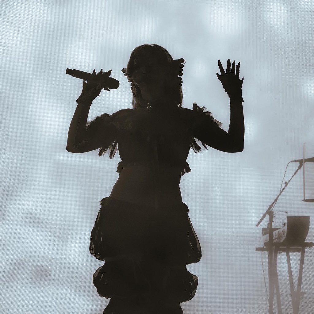 htxvox's tweet photo. 🎶 Melanie Martinez performing at @713musichall on their #PortalsTour! 

📸 Check out the new photo gallery + review 

🔗 https://t.co/OOk9Nb3wv2 https://t.co/cXSnb7LmTv