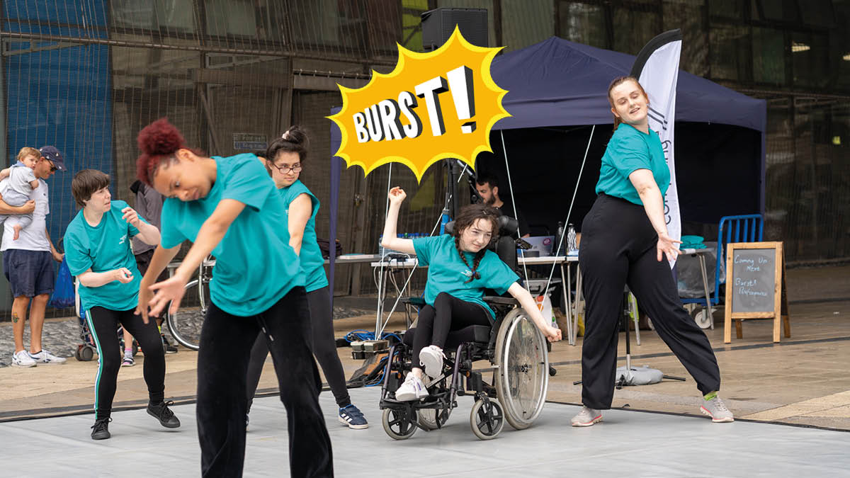 candocodance's tweet photo. Are you a music and dance lover? aged 16-25?
Here is an exciting opportunity to be part of Burst! - a week-long music and dance project with Candoco and @britymt from Tuesday 25th to Saturday 29th July 2023 from 11am to 4pm.

Register here: https://t.co/YN2M52l5Lb https://t.co/uwMk0Te1AH