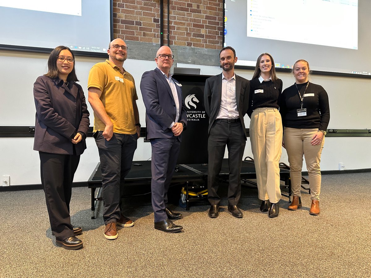 SarahValko's tweet image. Big thank you to our Session 1 speakers and Chair Kate Hedley
#SBSPIndustryCareersDay