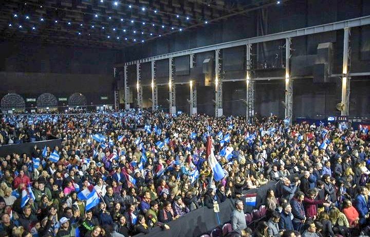 Compartimos un gran cierre de campaña en Córdoba capital con <a href="/MartinLlaryora/">Martín Llaryora</a> y <a href="/JSchiaretti/">Juan Schiaretti</a>. El domingo marcá lista completa en el último casillero para seguir transformando nuestra provincia y darle valor a Río Cuarto.¡Vamos para adelante con Martín Llaryora gobernador!
#Hacemos