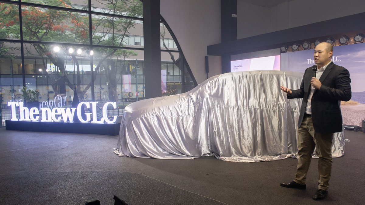 AutoFocusPHL's tweet photo. Auto Nation Group, the official distributor of Mercedes-Benz vehicles in the Philippines launched the All-New GLC, Last June 21, 2023 at the Bonifacio Global City Showroom. #AutoFocusPHL #AllNewMercedesBenzGLC https://t.co/NHPDvgOP0B