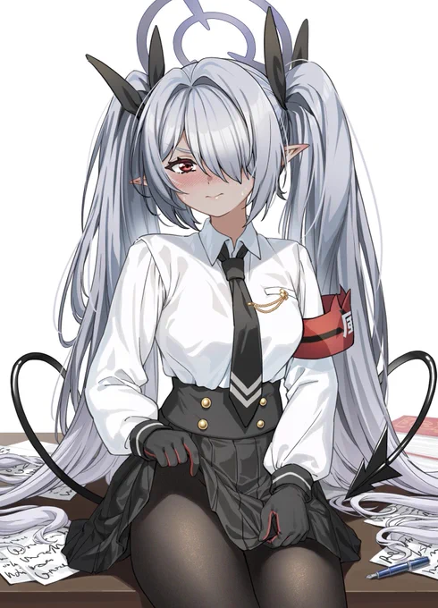 #ブルアカ #ブルーアーカイブ 蔚蓝档案国服终于开测了,上线也不远了!刚好画了个伊织,可以在国服做老师了!