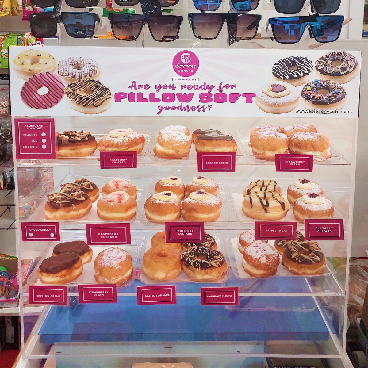 Epiphany Cafe tweet media