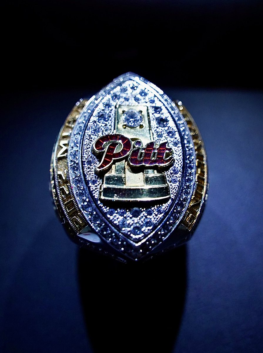 2022 MIAA Champions Ring Ceremony! 

Thank you to the Gaskill Family for all your support with this event! 

#1-0 #AllForward #GorillaNation