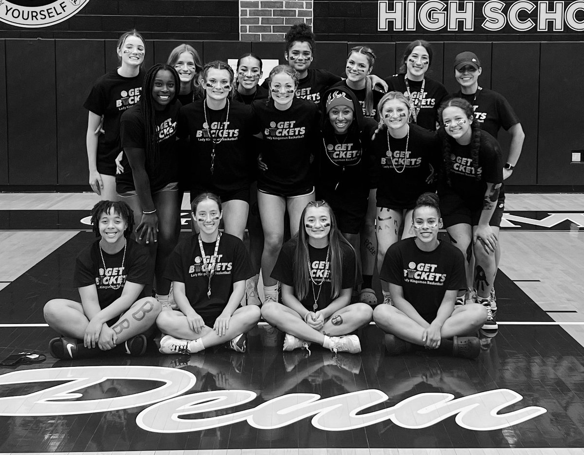 PennGBB's tweet photo. A special thanks to our PGBB players for all of their hard work this week! Go Penn! 🎉🖤💛 #family #TogetherWeRise https://t.co/BhJj8bKZkO