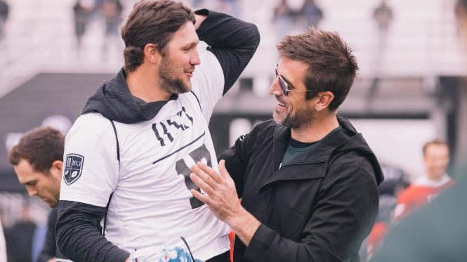NationalFootb19's tweet photo. Josh Allen: It’s going to be a battle facing Aaron Rodgers twice
#Buffalo_Bills, #New_York_Jets, #Rumor_Mill, #Top_Stories #NFL https://t.co/dEMctKDCGu https://t.co/eDuvm8Cz0m