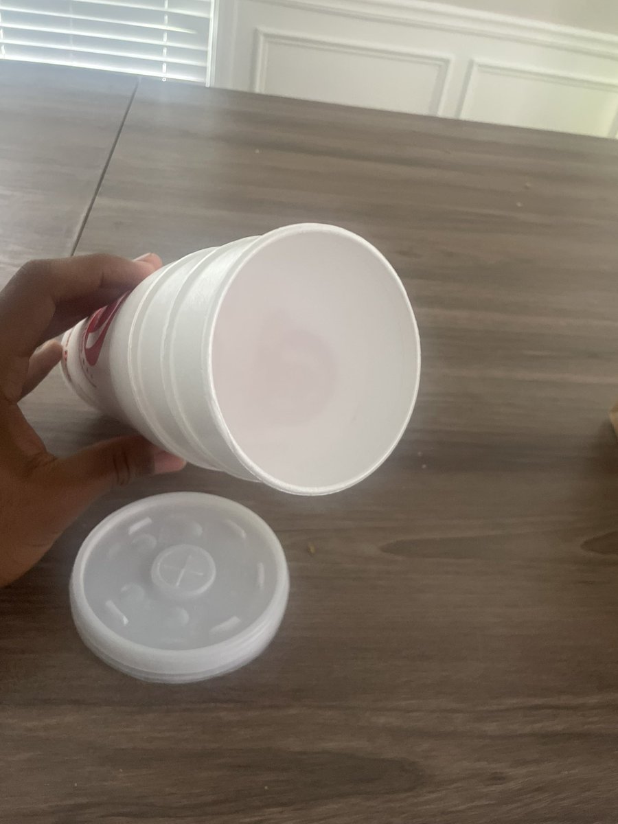 Door dash got me oso fuked up they gave me three empty cups