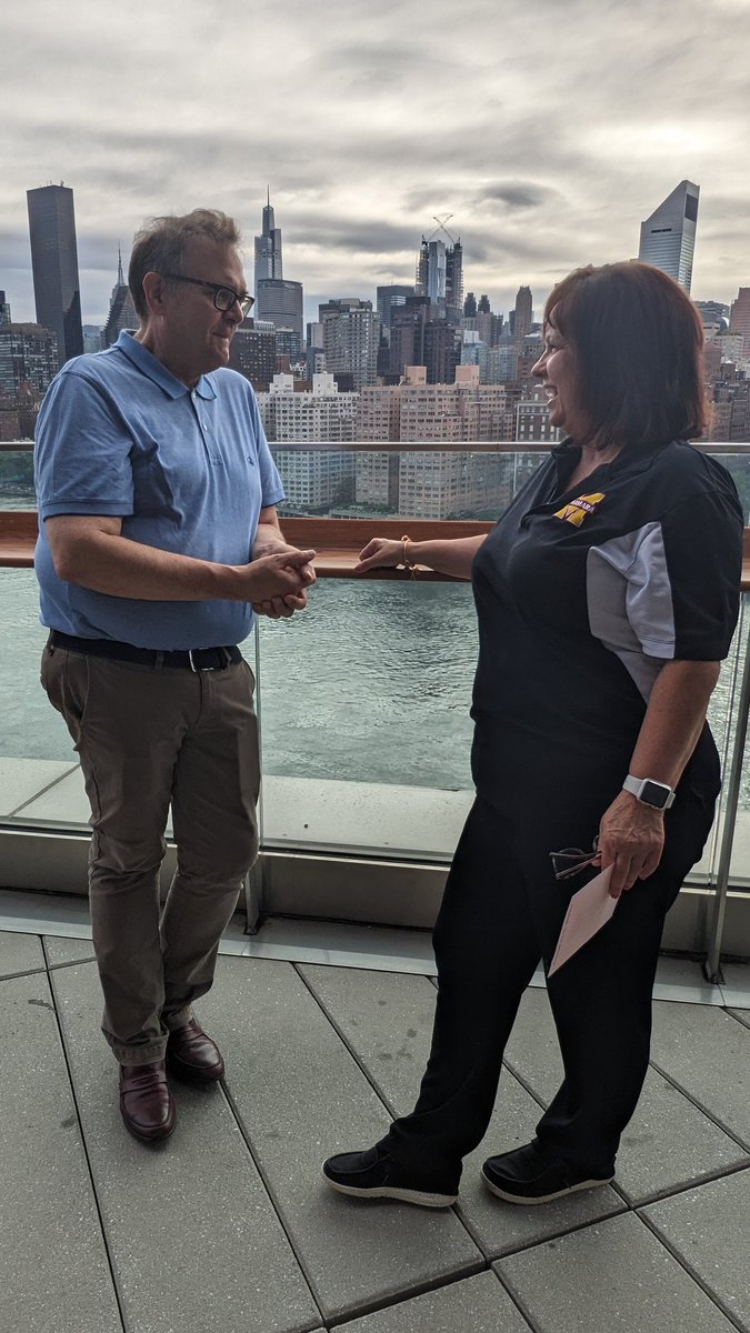 BMHSMustangs's tweet photo. The BMHS Team had so much fun at our New York Alumni Mixer. Thank you to all of the wonderful Mustangs who joined us! #bmhsfamily #bmhspride #mustangsforlife https://t.co/uCvyZDL23v