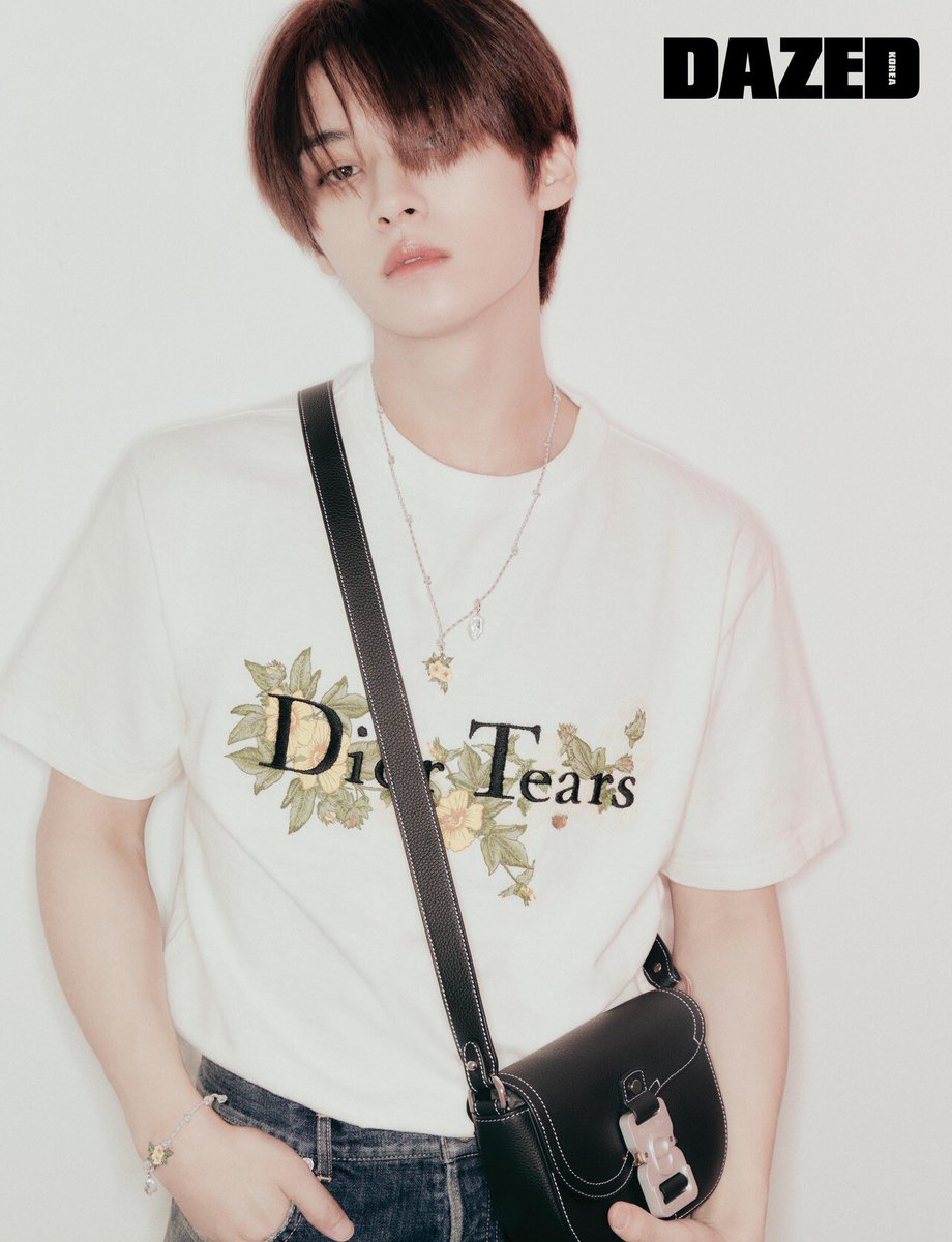 ctrlhwng's tweet photo. DAZED KOREA #LEEKNOW #리노 https://t.co/iOByTnvCz3