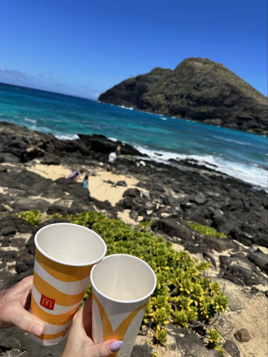 Karen Brown tweet media