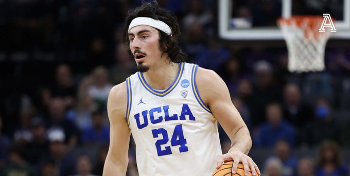 MiamiHeatBrasil's tweet photo. Com a #Pick18 o Heat selecionou o ala mexicano Jaime Jaquez Jr. 22 anos. Jaquez Jr. foi nomeado
Jogador do Ano na PAC-12. Obteve médias de 17.8 PPG, 8.2 RPG e 1.5 SPG. Ala experiente, versátil, com bom chute e muito bom defensor. https://t.co/rsPNxtue6B