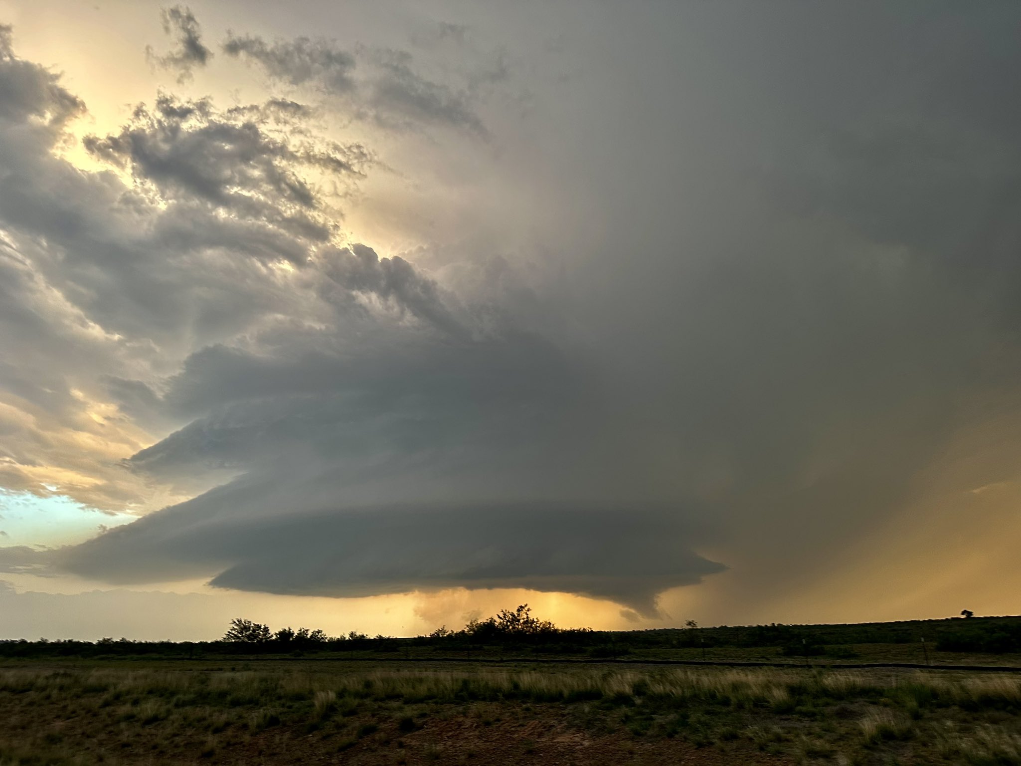 Matt LaBonte on Twitter "RT ChasingWConnor Incredible supercell NW