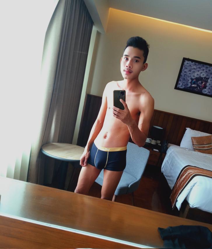 Spa Chit Min Thu tweet media