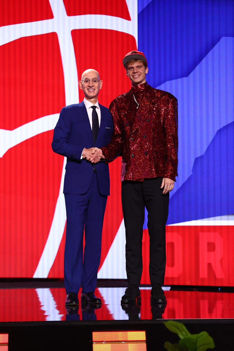 your newest Toronto Raptor, <a href="/gradey_dick/">Gradey Dick</a> 🤝