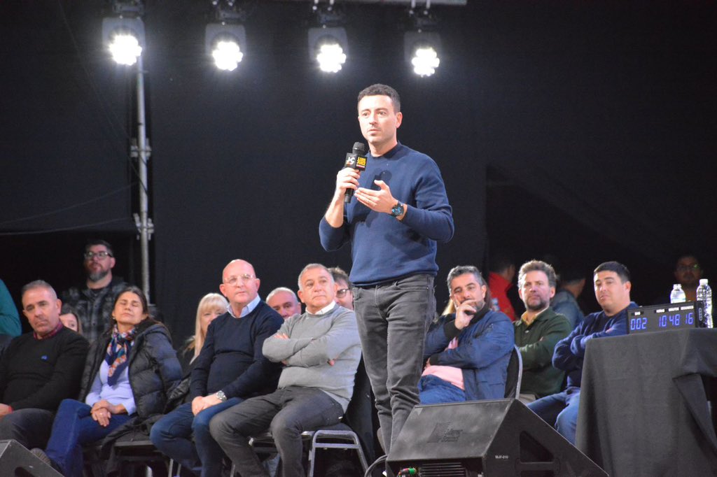 rodrigodeloredo's tweet photo. Cerramos la campaña como la empezamos: juntos y en equipo. El domingo elegimos el casillero 7 para un nuevo tiempo en la provincia. #EsHoraDeJuez #Córdoba https://t.co/PQbMrvyXSP