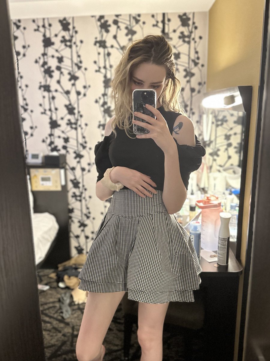 Livvy On Twitter RT Aoife Bee 