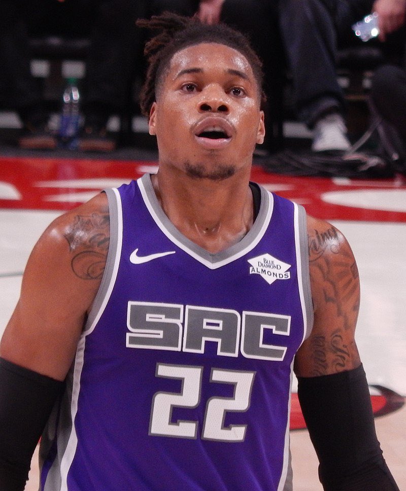Mavs_FFL's tweet photo. BREAKING: MAVS HAVE LANDED Richaun Holmes 🔥🔥🔥

#MFFL https://t.co/u6UNR8VIXV