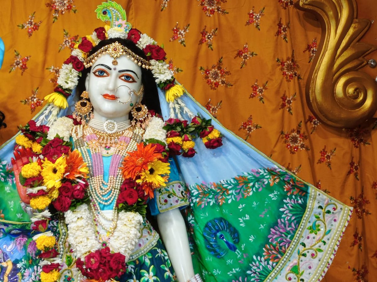 ━❀꧁𝐻𝑎𝑟𝑒 𝐾𝑟𝑖𝑠ℎ𝑛𝑎꧂❀━

     🙏🏽 Sringar Aarti Darshan 📿
   🌷Sri Sri Rukmini Dwarkadhish || ISKCON Amravati🌷

  ━❀꧁23/06/2023 ꧂❀━

#iskcon #iskconamravati #harekrishna #JaiShriRam #RadheShyam #radhakrishna #Krishna #Temple #Maharashtra #amravati #dailydarshan