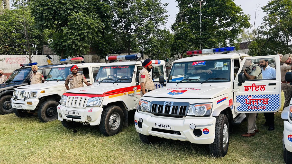 MalerkotlaPol's tweet image. In order to maintain discipline, physical fitness and to increase the efficiency of police personnel #GeneralParade was conducted by Malerkotla Police in which antiriot drill was conducted and police official from police stations and wings were participated the prade.