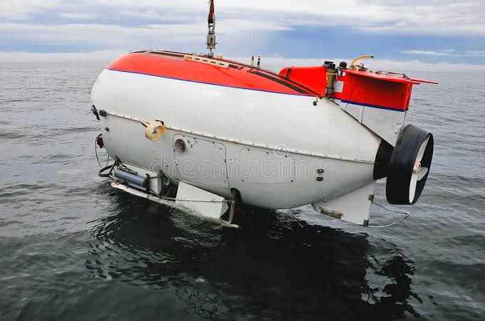 Submarino usado por James Cameron para filmar 'Titanic' era bem mais seguro