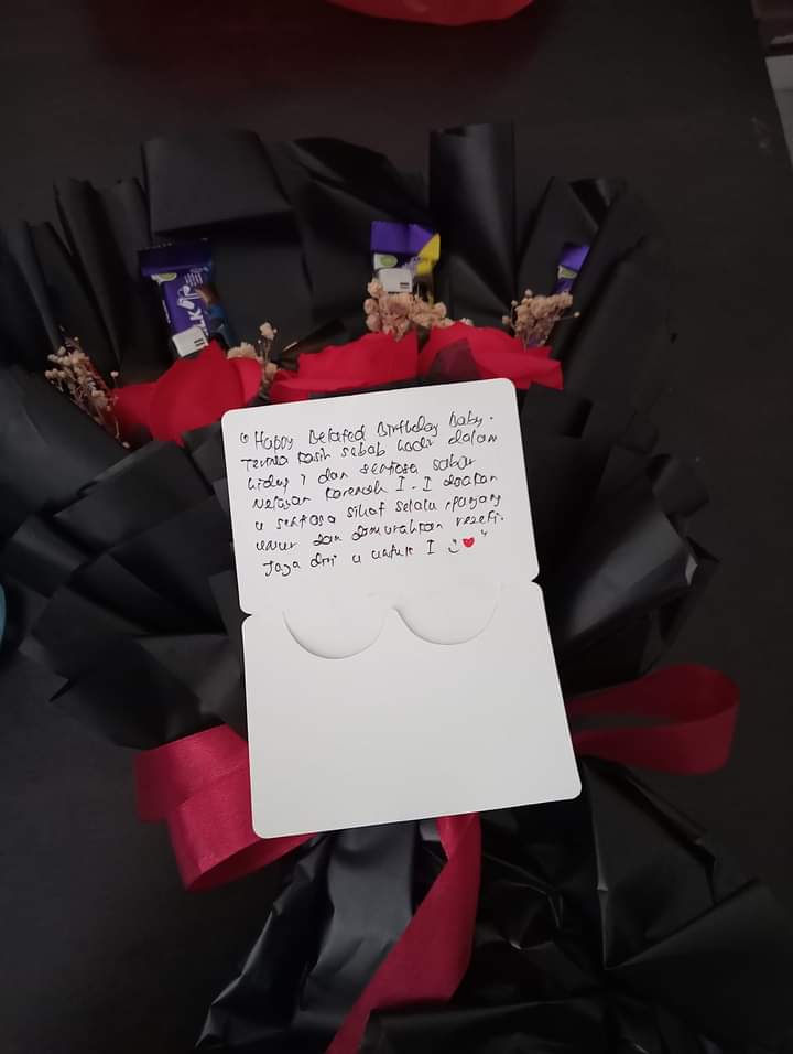 f4farra's tweet photo. Suami saya ada hubungan dgn prempuan lain..sampai sekarang masih pertahankan perempuan tu sehingga mengabaikan tanggungjawab sebagai seorang suami..saya perlukan keadilan saya bagi proses saman..bantu saya share sehingga perempuan tu notis https://t.co/McRuxwnqKo