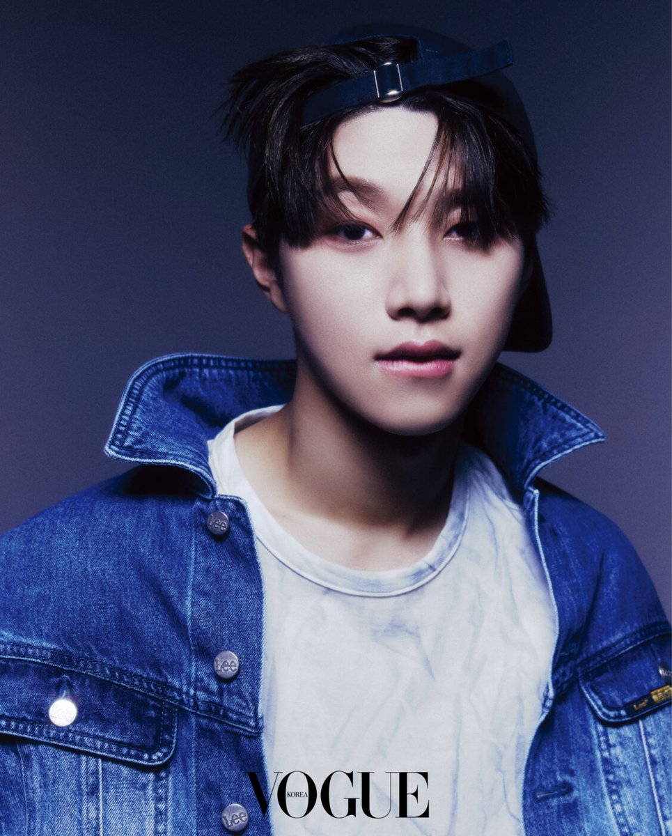 - #HYUNWOO 

Hyunwoo worked as a band vocalist but decided to became an idol to expand the genre.

Hyunwoo said that music is communication. “Even if you don’t know the exact lyrics, you can feel that ‘I like this feeling’. 

#현우 #싸이커스 #xikers