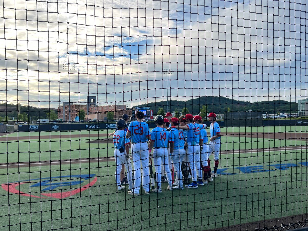 16U boys locked in before taking the W at the @PBRIllinois 16U National Championships. <a href="/TopTierBaseball/">Top Tier Baseball 🇺🇸</a>