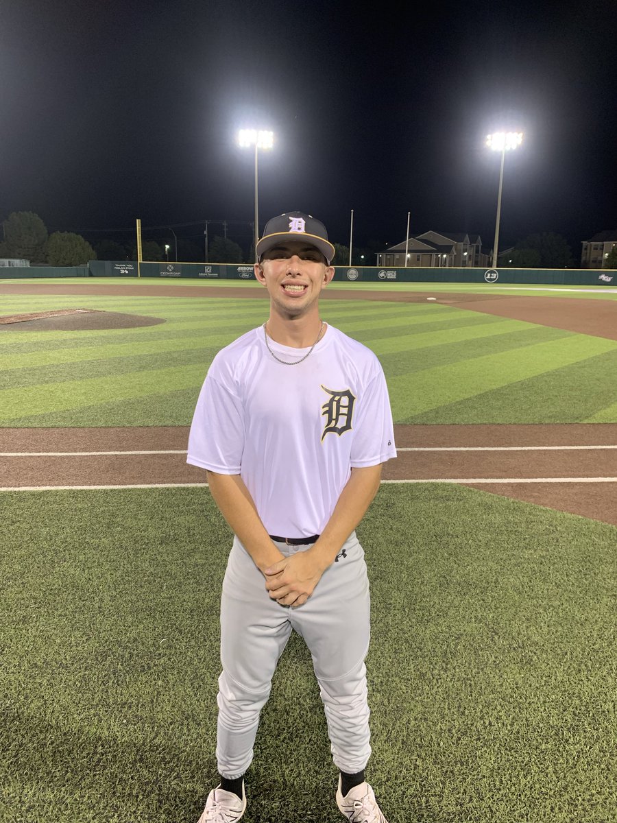 FiveToolTexas's tweet photo. F: Midland Dawgs 8, Stix West 2024 Futures 3
PoG: @TagGalindo 6 IP, 10K, 2H, ER https://t.co/lr3lsiWCTj