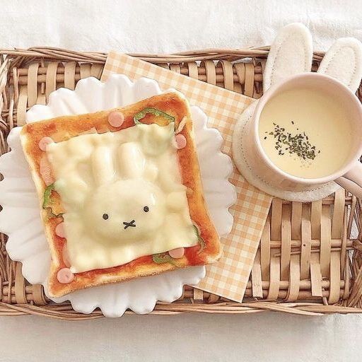 luteea's tweet photo. @danielIex don't skip breakfast, okey? this is breakfast for you! don't forget to smile and be happy today. have a nice day! https://t.co/oRUlQx1uJz