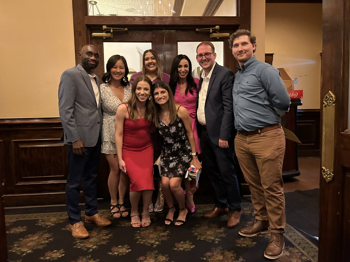 This week we celebrated our residency graduates and their amazing accomplishments! We’ll highlight programs each day, starting off with our clinical PGY1s 🎉👏🏻