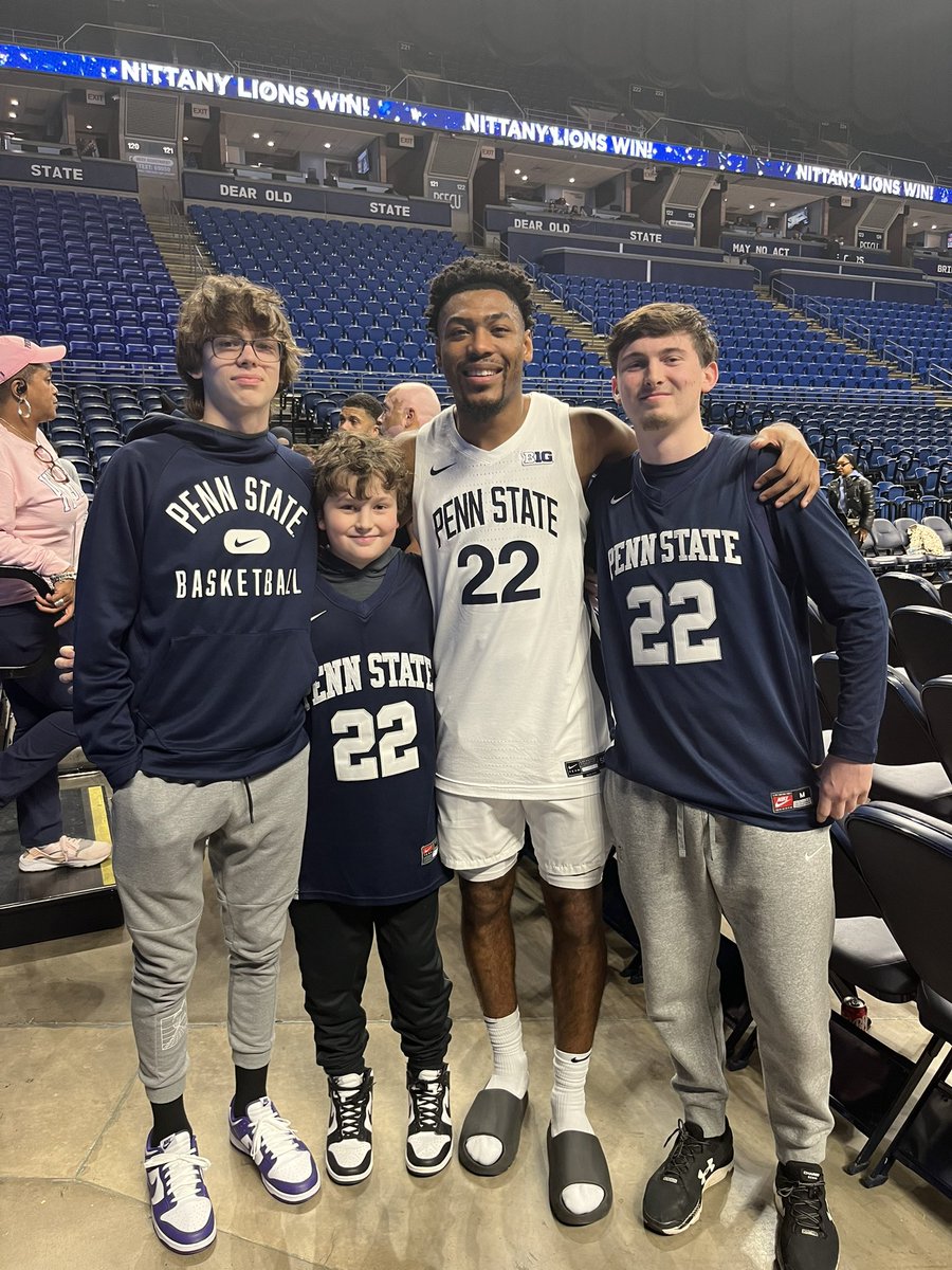 connor_hanavan's tweet image. Thank you for the mentorship the last 5 years @JalenPickett7 , The @nuggets are getting a great player but an even better person. Best of luck big bro! #WHOOP