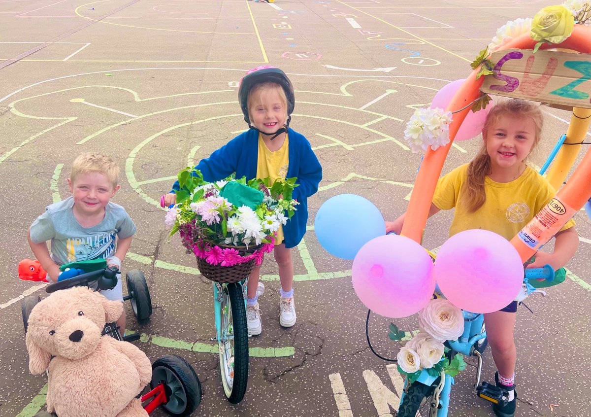 Astley_Primary's tweet image. 💎 WINNERSSSSSSSSSSSSSSS 💎

@Astley_PrimaryR @Astley_Primary1 @Astley_Primary2 

#thisschoolcan #joy #aceactiveweek #weareastley #weareace #wellbethereforyou 🩵