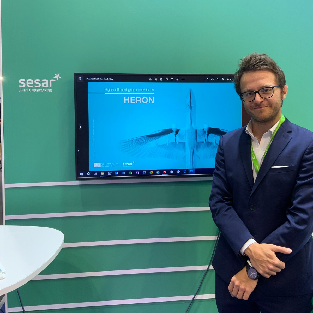 Live now from #ParisAirShow @salondubourget ✈️ 
Our coordinator Mattia Nurisso from @Airbus is ready to present the #HERON project! 

💡Do not miss it!
📍Hall 2A, stand #B276 - 10:00-11:00

#SustainableAviation #EUGreenDeal #GreenAviation #SESAR3JU @SESAR_JU @cinea_eu