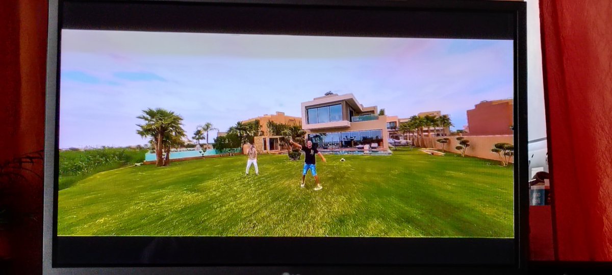 vuckovic4's tweet photo. Yemma aussi en boucle @TheRealLartiste @DjHAMiDA71 #yemma #lartiste #djhamida 🔥🔥❤️‍🔥 https://t.co/Th7Q9hC512