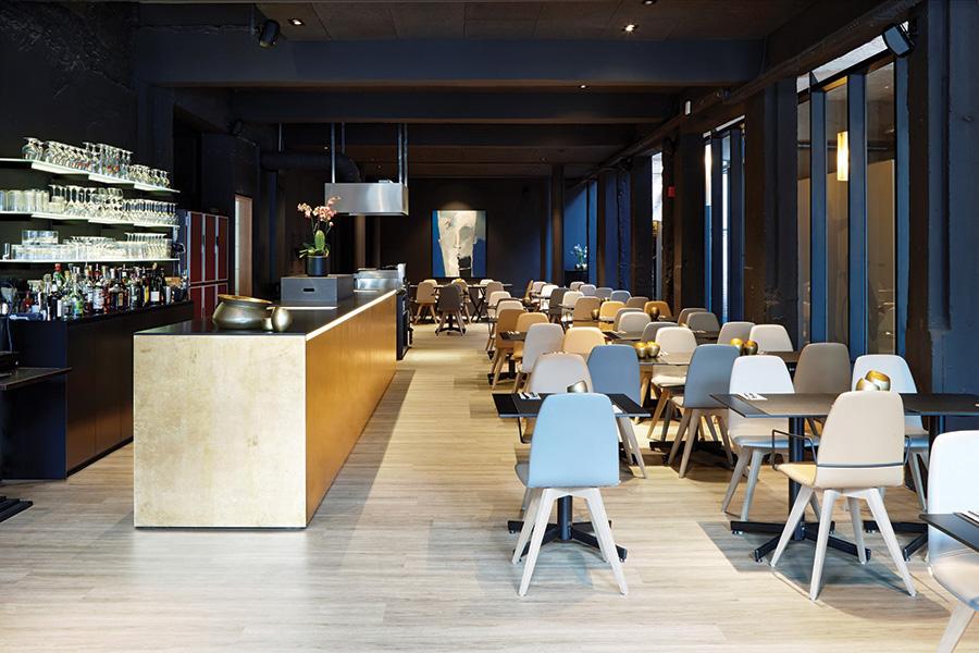 CFJMagazine's tweet image. .@Coretecfloors are now in stock for delivery in the UK. COREtec has built-up a portfolio of commercial clients across the world from Mercure hotels in Belgium and car dealerships in Germany to the London Cabaret Club, says the company.👇🙂contractflooringjournal.co.uk/product-files/…
#coretec #floor