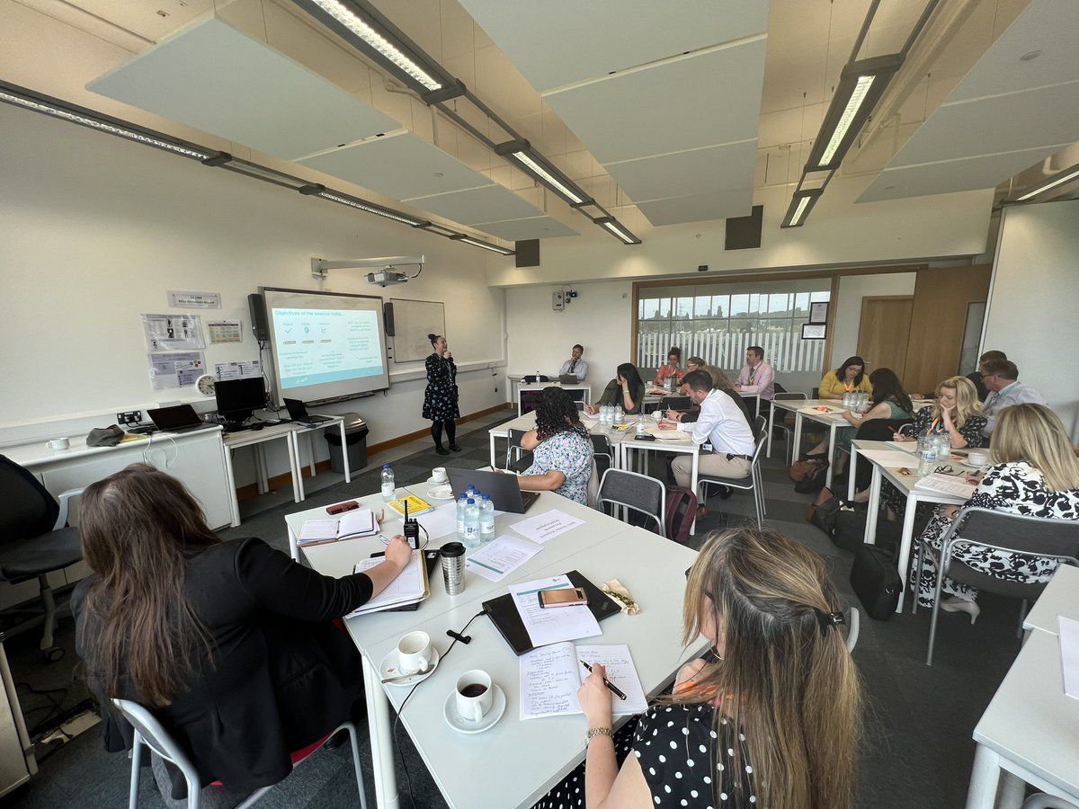 Exciting to be with <a href="/EducationEACT/">E-ACT</a> leaders for our very first big <a href="/WALKTHRUs_5/">Walkthrus</a> launch planned explicitly to embrace our partnership with <a href="/Steplab_co/">Steplab</a> 🔥🔥