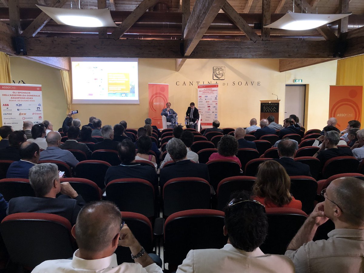 Inizia ora l’Assemblea privata. Andamento del settore #fonderie. Alle 14 la parte pubblica: "Più sostenibili, più competitive. La sfida continua delle fonderie". 
<a href="/Confindustria/">Confindustria</a> <a href="/CarloBonomi_/">Carlo Bonomi</a> 

Pre registrarsi👉 shorturl.at/gjG13