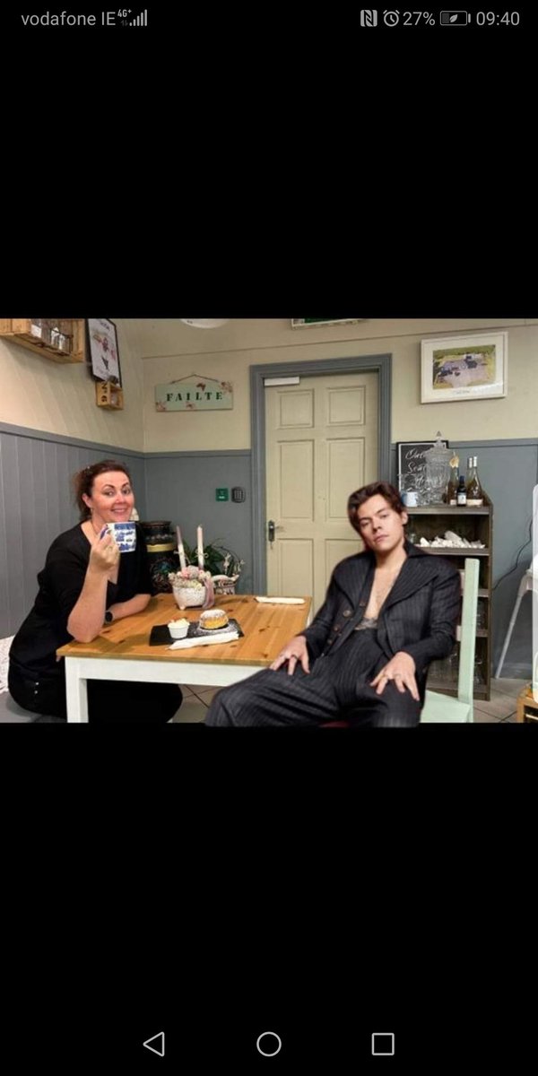 And then when I get home, my absolute favourite coffee shop owned and run by my lovely friend Darina and her boyfriend Harry! 😂 😂 <a href="/stor_an/">An Stór</a>