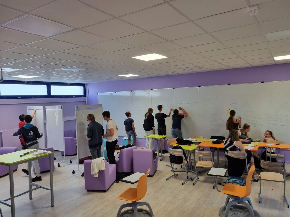 Les 3èmes s’approprient le nouvel espace lab numérique pour leurs dernières révisions avant le #DNB !