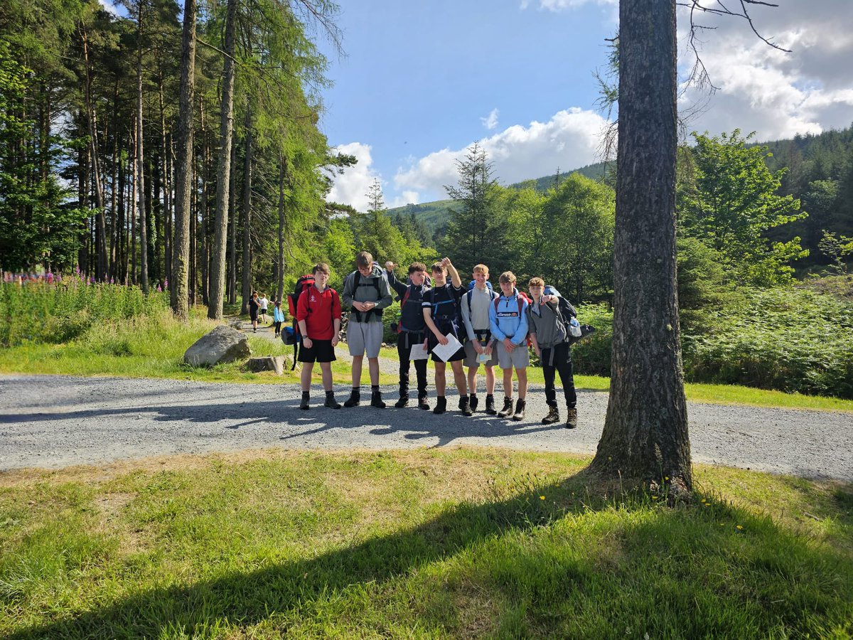 RHS_DukeofEd's tweet photo. The Silver qualifying expedition is underway! @DofE_NI https://t.co/PAuDQyIi3z