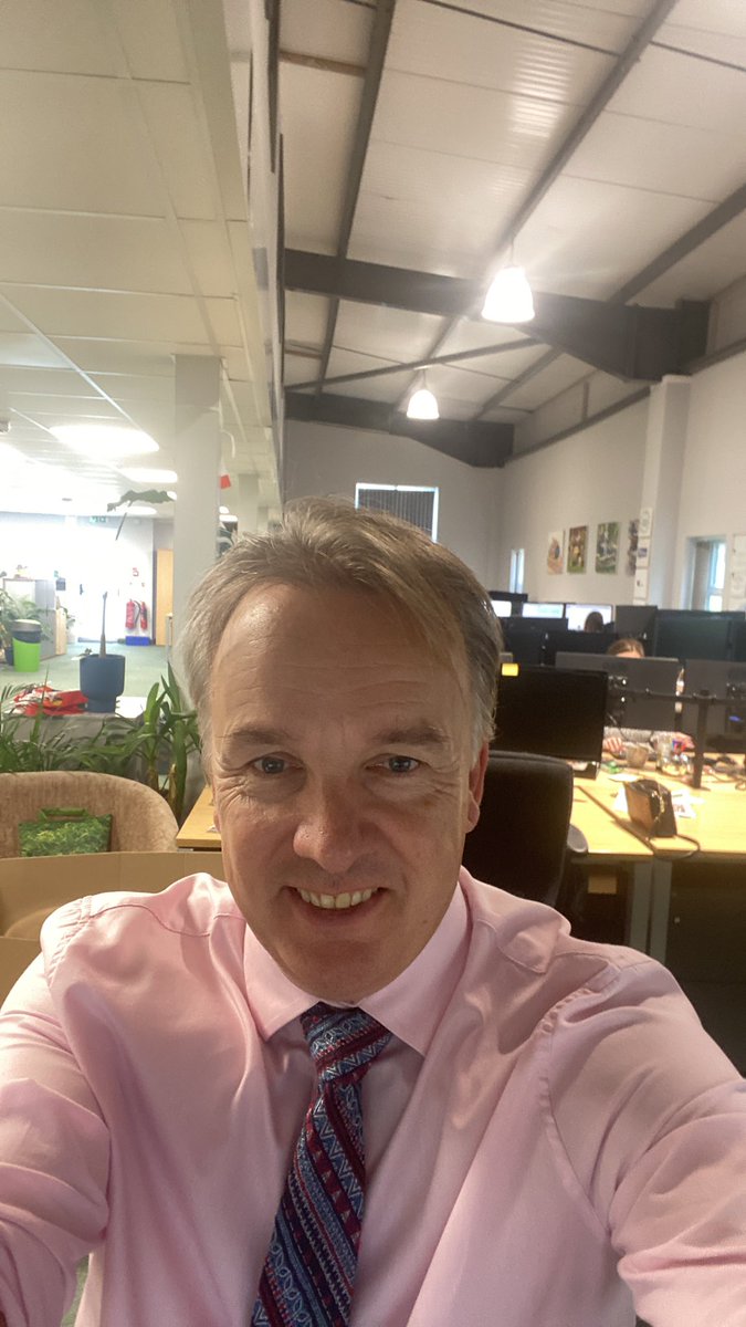 @SteveCollyer3 @MrAndiPrice @chrisdysonHT @AlunYorath @ICS_Amman @PaulGarvey4 Ok pink shirt laggard here. I shall try to remember next week and selfie live from @embarkfed annual conference which is shaping up to be. Corker! maybe @CrawfordMatt77 can join the #pinkshirtthursday vibe