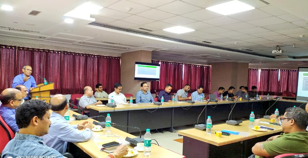 Assam LSA conducted a Seminar/ Workshop on 22.06.2023 at Guwahati for DoT initiatives on M2M/ IoT Technologies & use cases. ISPs and M/s Airtel, BSNL actively participated. 
Sessions on Fundamentals of M2M /IoT by DDG-T & Drone Technologies by M/s AMTRON were the key highlights.