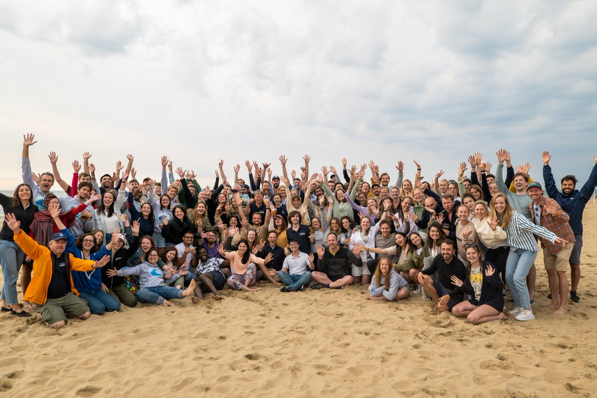 BoyanSlat's tweet photo. Super proud of this lovely bunch of weirdos https://t.co/FaekpzjLBF