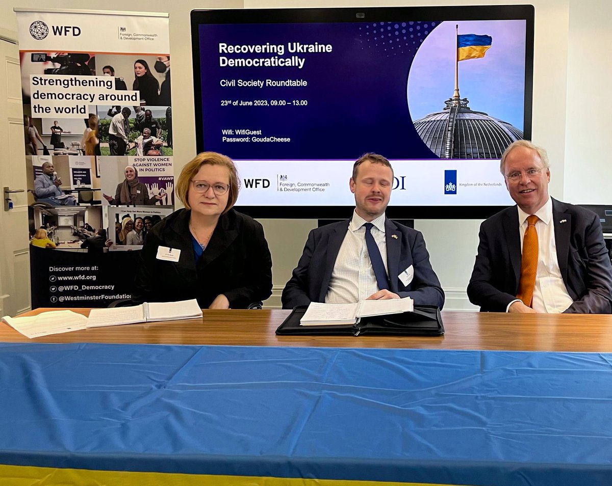 KvanOosterom's tweet photo. Hosting seminar at our Embassy on involving civic society and local government in #Ukraine’s recovery and rehabilitation proces, after the Russian military agression which is illegal under international law.  
The Netherlands stands with Ukraine. https://t.co/hpU7uzOqsn