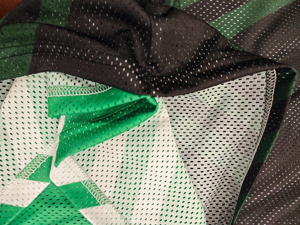 Double Layer  100% mesh polyester fabrics
Side Split of basketball jersey and shorts
Sublimation craft
Any interest pls feel free to contact me!!
Web: yptex.com
Email: gzyuepai25@gzyuepai.com
#doublelayer #basketballwear #yuepai #basketballshorts #polyester