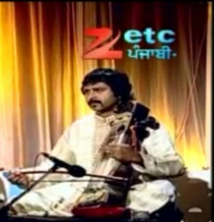 GhulamAli1975's tweet photo. Performance at Z etc Punjabi
The voice of Punjab Reality show

Sonipat -Panipat sarangi Gharana https://t.co/r4lOcCSmrG