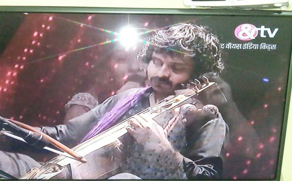 GhulamAli1975's tweet photo. Performance at &amp;d TV
The voice of India Reallity show

Sonipat -Panipat sarangi Gharana https://t.co/cdntzaw8FL