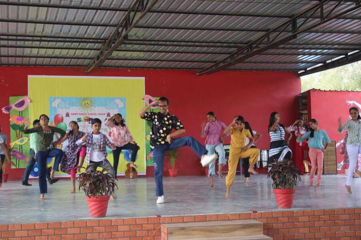 SWComd_IA's tweet image. &quot;You have to grow from the inside out&quot;

@APS_Hisar organized a Children&apos;s Summer Camp - a total of 180 students took part. Children were introduced to a wide spectrum of activities which included empowering skill-building activities and hobby classes.

#DotOnTgtDiv
#AWES
@adgpi